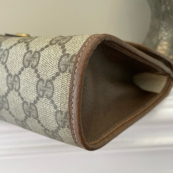 💕Vintage Gucci Clutch - Picture 10 of 14